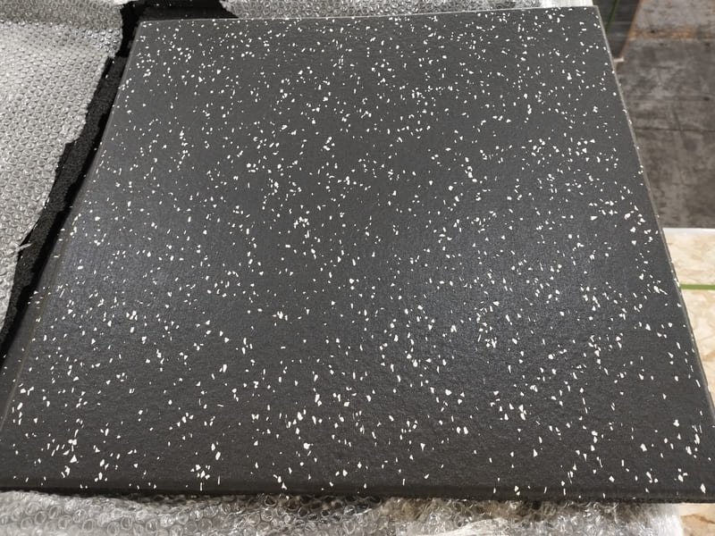 Microscopic structure comparison of rubber densities